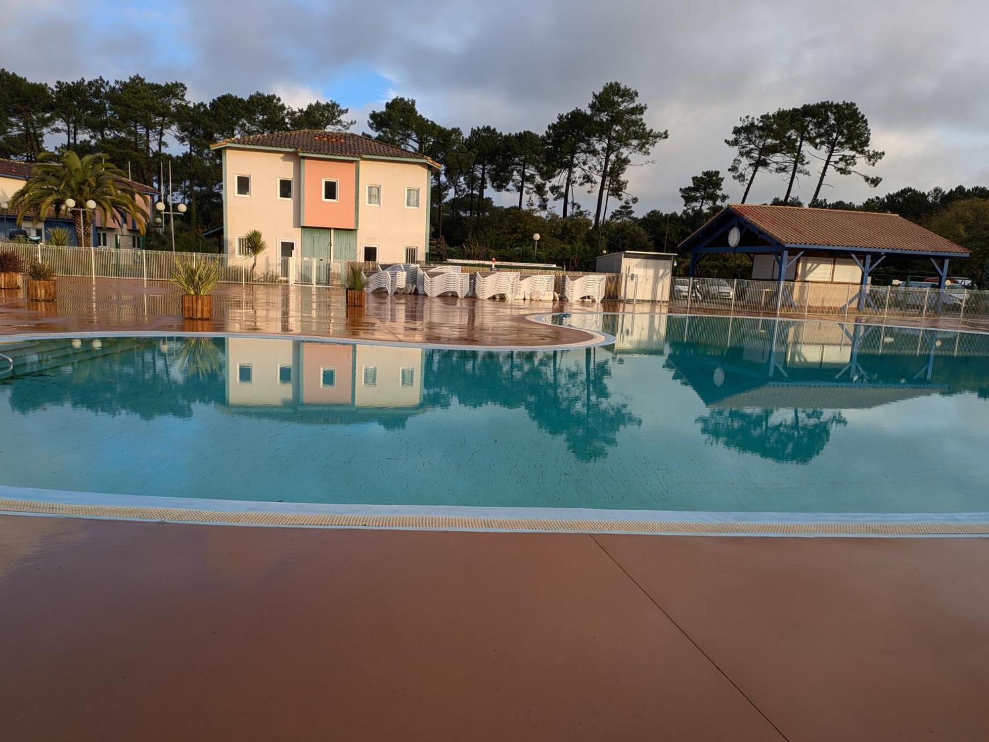 Residence Mes Amours D'Enfants - Les Villas Du Lac 수스톤 객실 사진